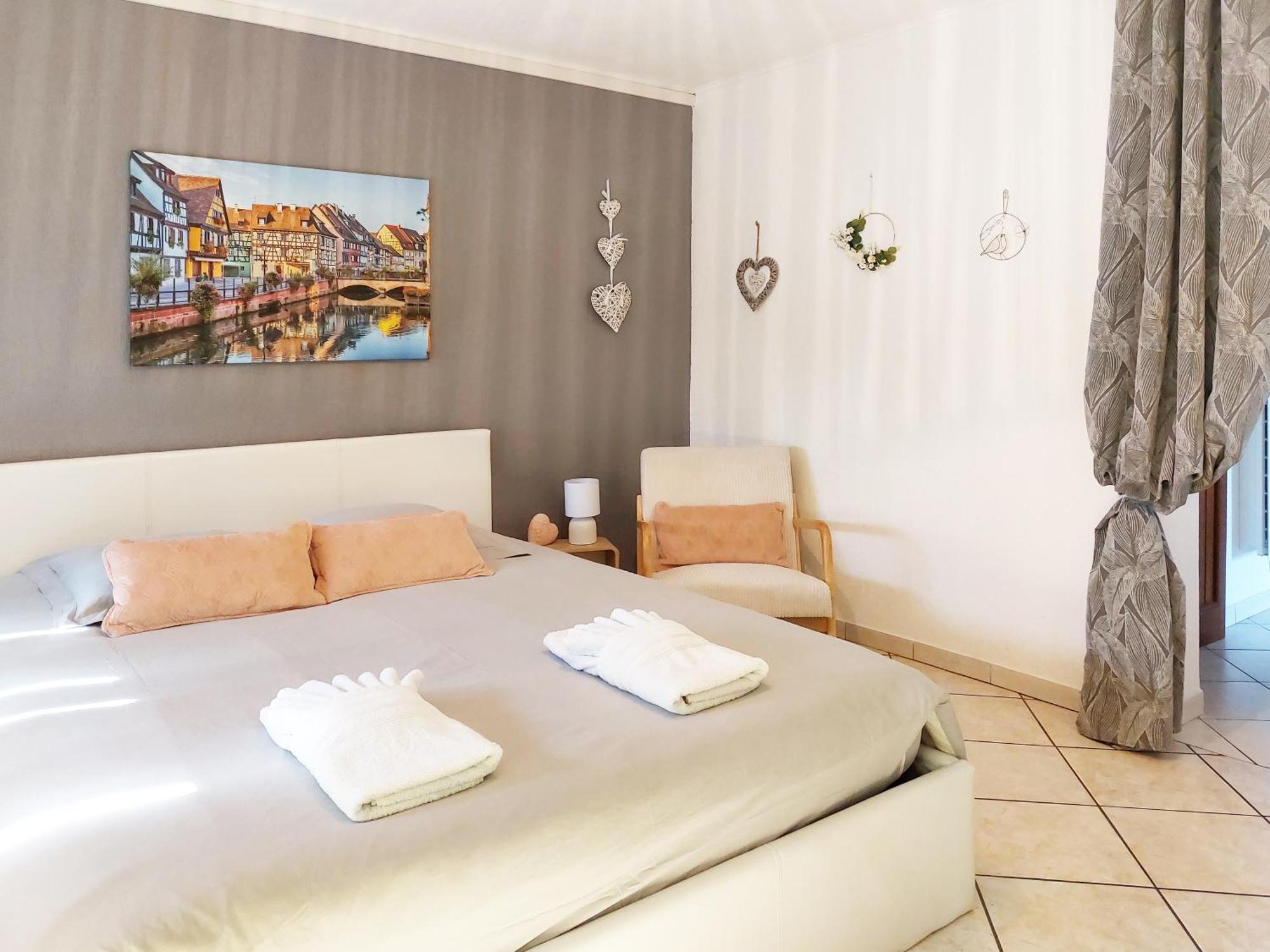 Le Cocon Appart Avec Parking Prive & Terrasse Sainte-Croix-en-Plaine Екстериор снимка