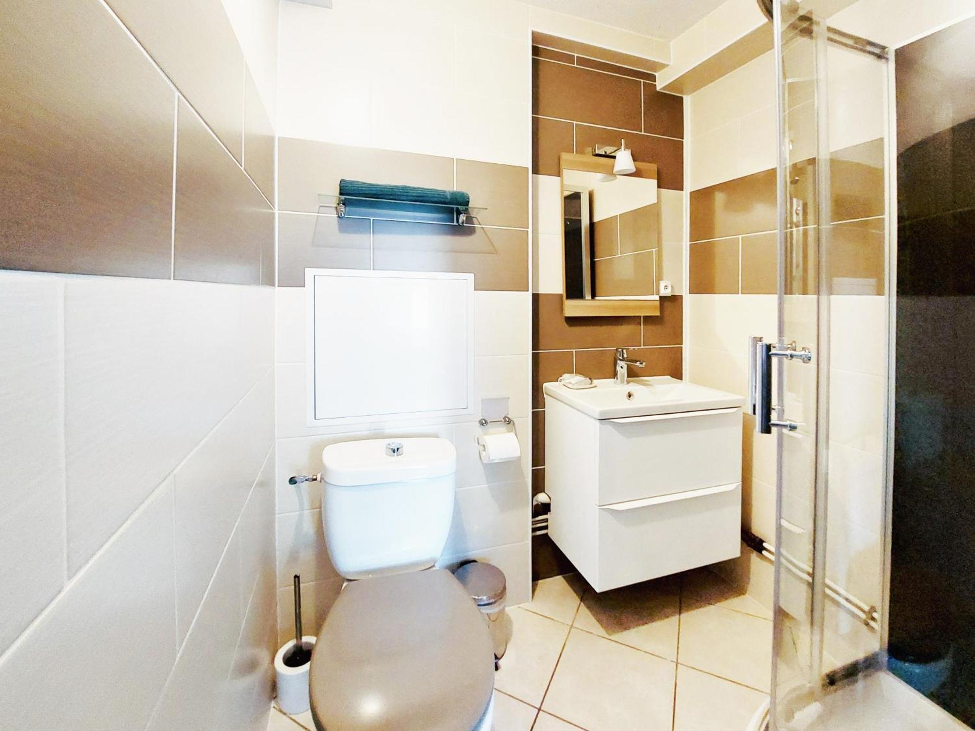 Le Cocon Appart Avec Parking Prive & Terrasse Sainte-Croix-en-Plaine Екстериор снимка